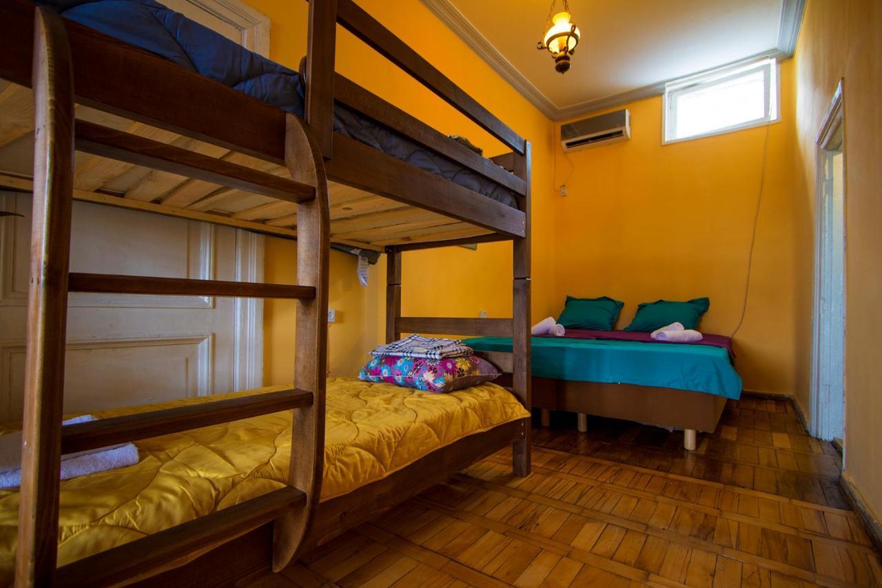 Royz Hostel Tbilisi Exteriör bild