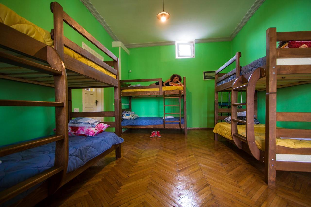 Royz Hostel Tbilisi Exteriör bild